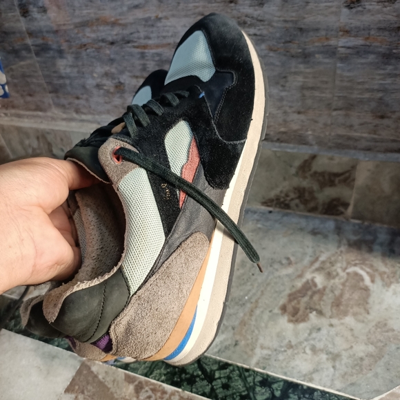 Paul Smith - Picture 11 of 15